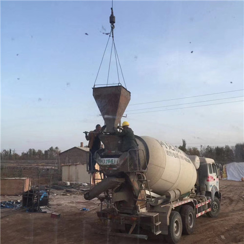 资阳区“精准瞄准”—— 吊车的 “定位导航” 技术